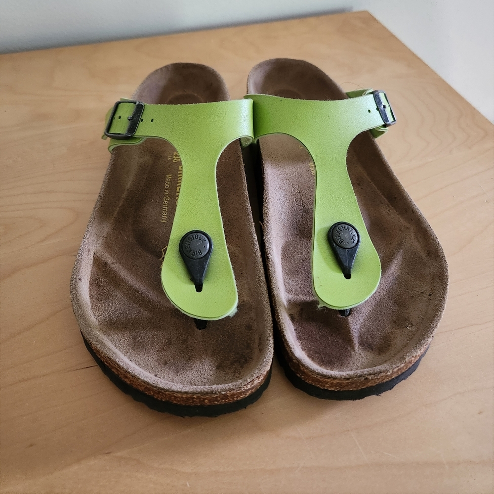 Birkenstock Gizeh Sandals